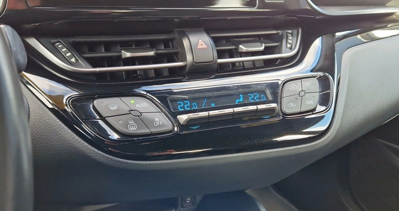 Toyota C-HR cena 84900 przebieg: 66761, rok produkcji 2019 z Zambrów małe 436